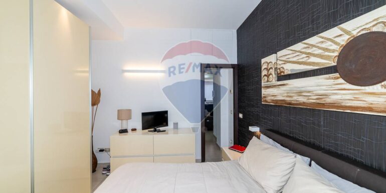 2025082593607-975462-12