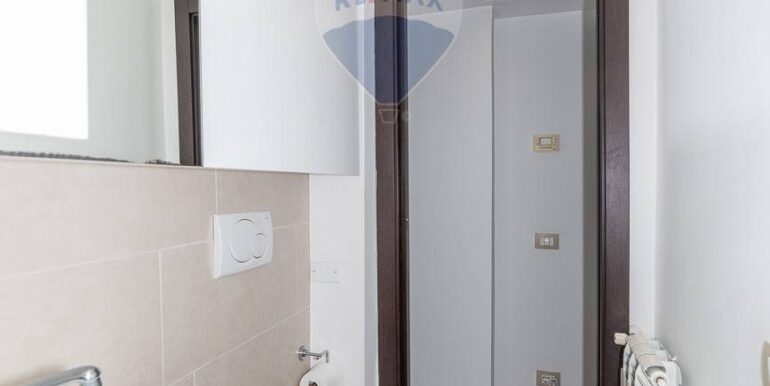 2025082593607-975462-8