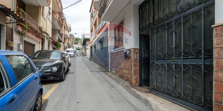 2025082593608-975462-17