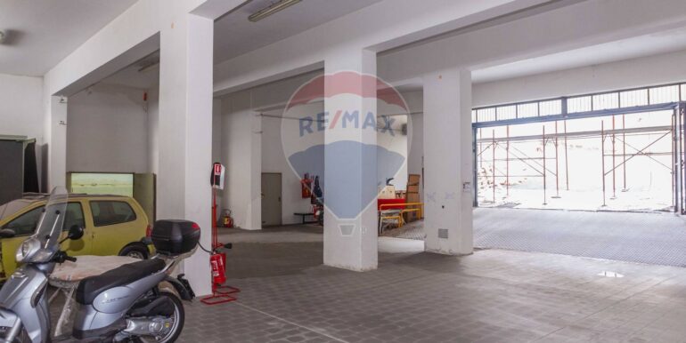 20250827114921-975959-10