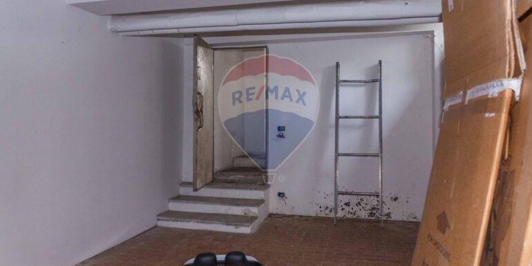 20250827114923-975959-17