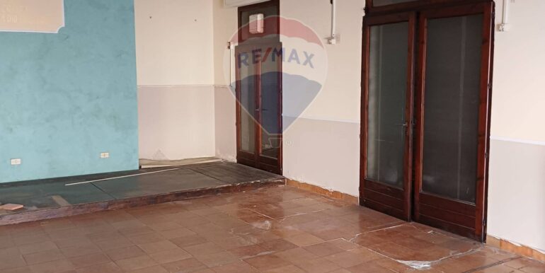 20250827130633-975971-10