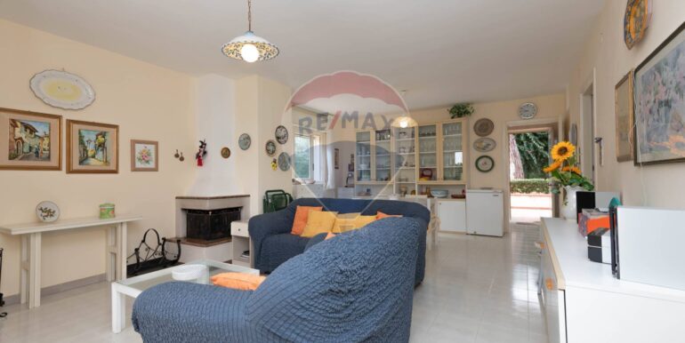 20250829111811-910502-2