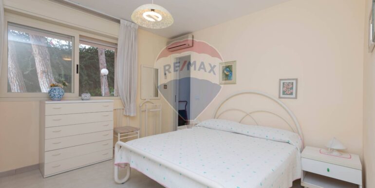 20250829111841-910502-11