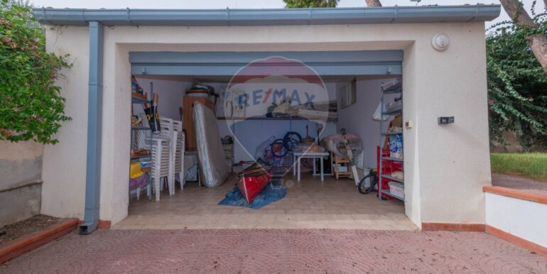 20250829111848-910502-13