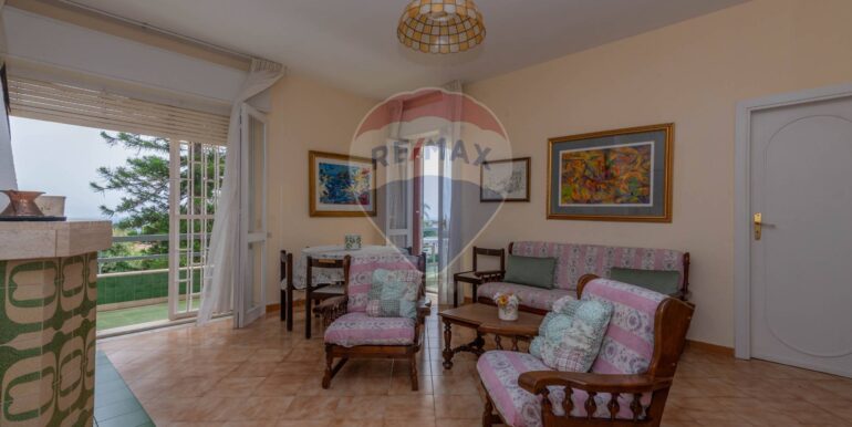 20250829111858-910502-16