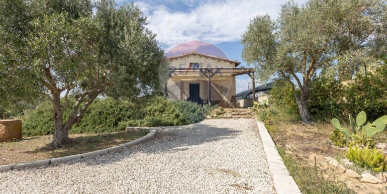 2025082994136-974818-9