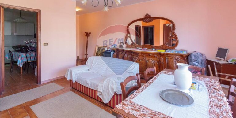 20220110184249-632071-2