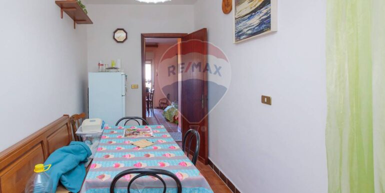 20220110184250-632071-5