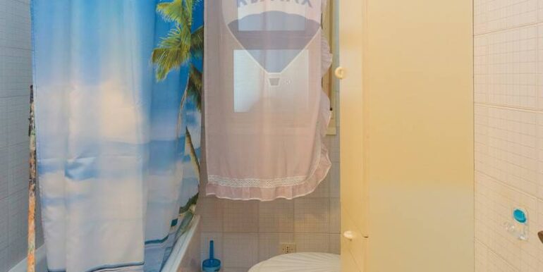 20220110184254-632071-12