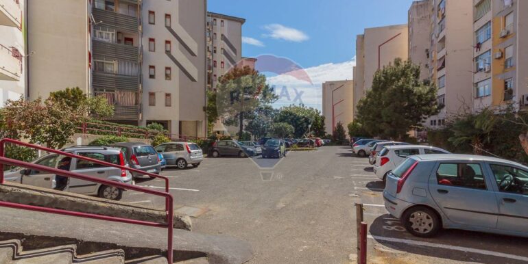 20220110184259-632071-23