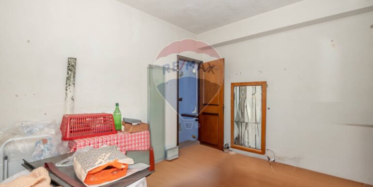 2025010883816-917767-17