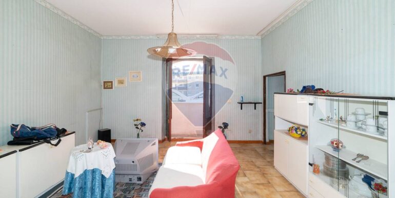 20250124102222-921936-10