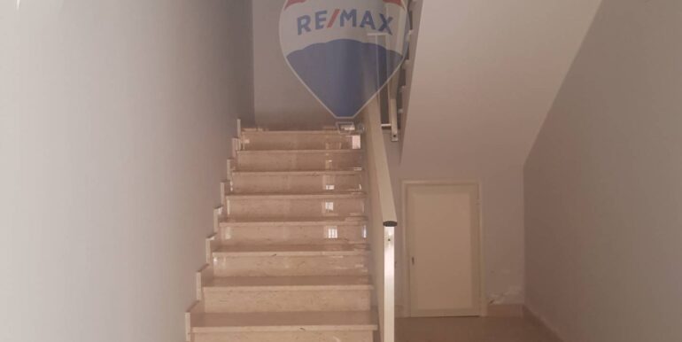 20250125154933-922414-4