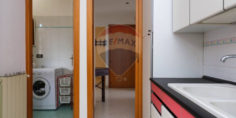 20250125225750-919058-15