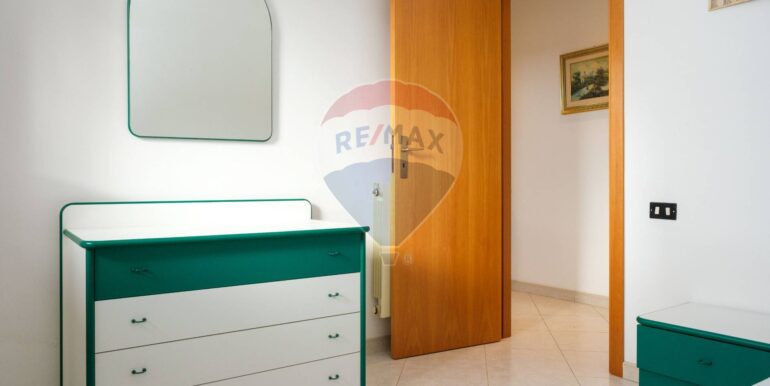 20250125225803-919058-23