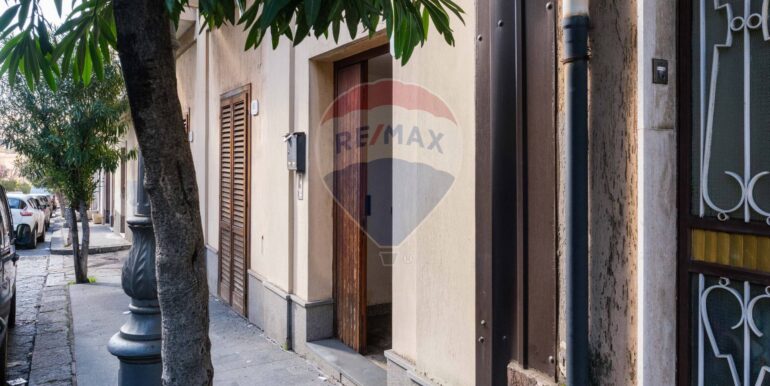 20250125225841-919058-41