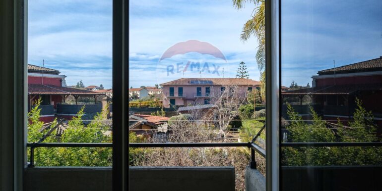 20250127111532-922664-19