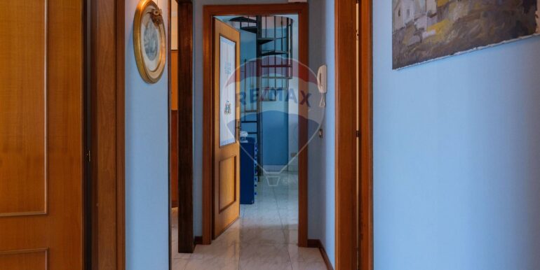 20250127111545-922664-21