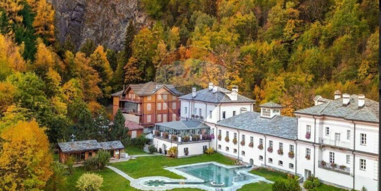 20250127195212-923034-1