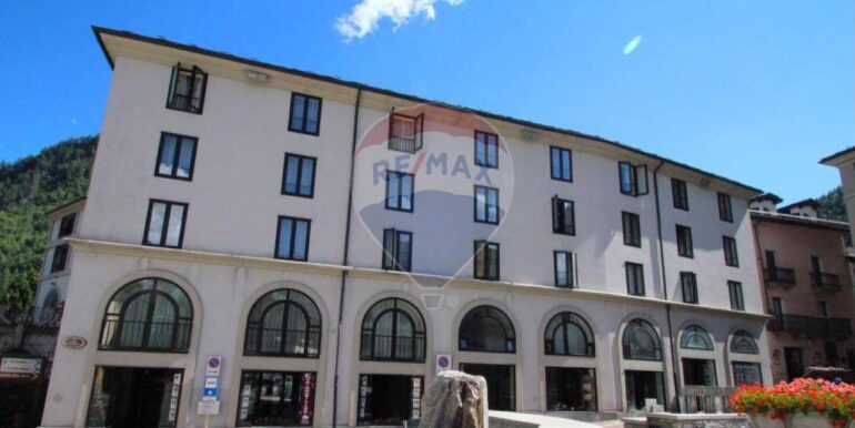 20250127195213-923034-2