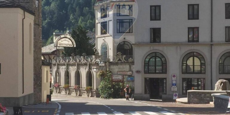 20250127200317-923034-11