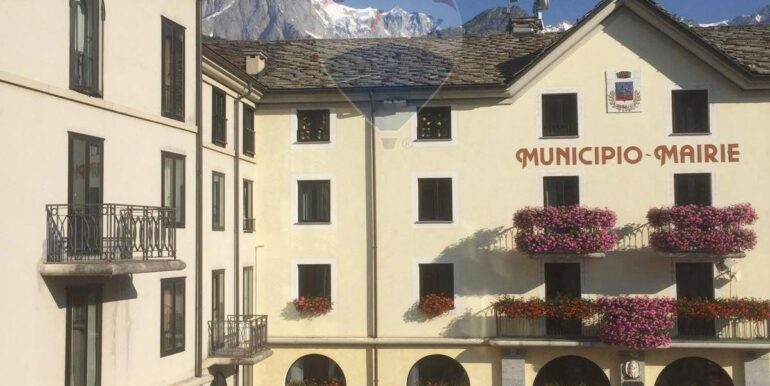 20250127200318-923034-12