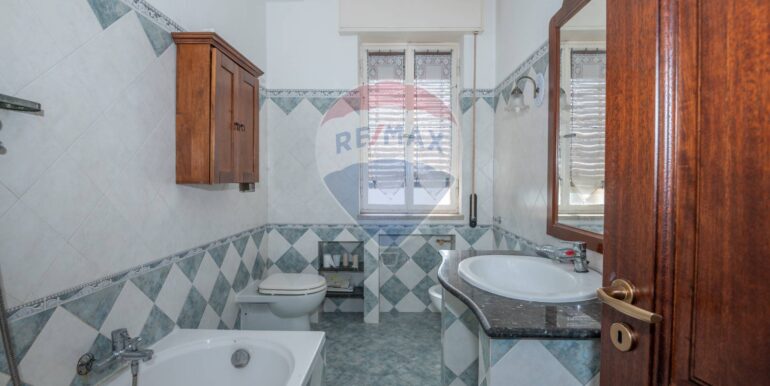 20250205214443-927605-10