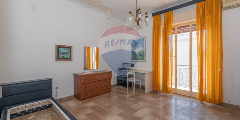 20250205214452-927605-12