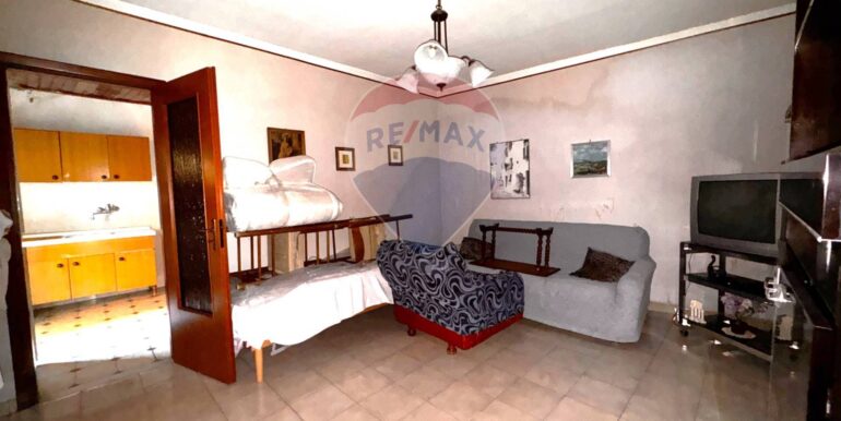 20250218121127-930231-3