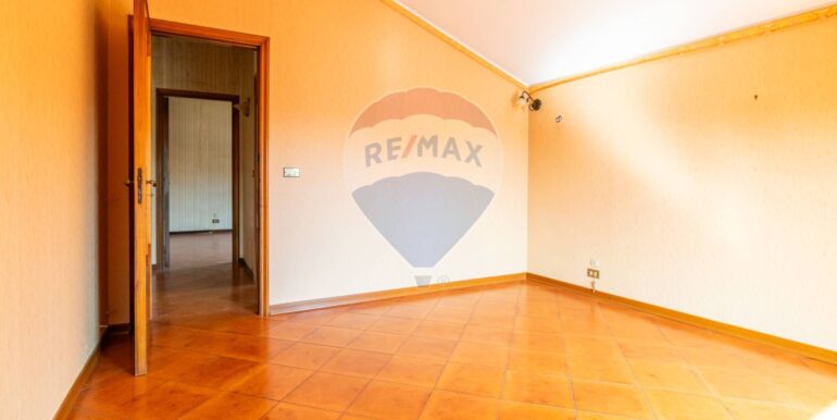 20250225194546-928657-13