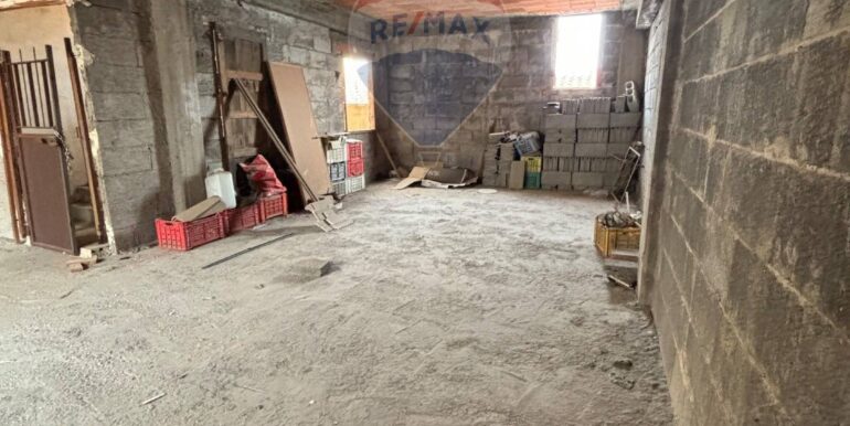 20250228180143-933321-4