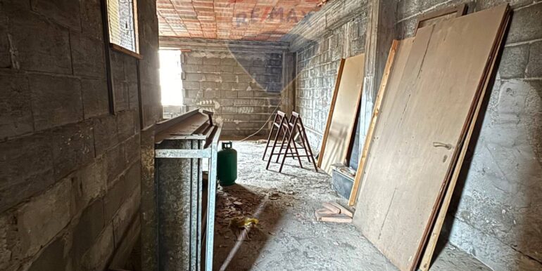 20250228180151-933321-7