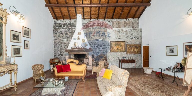 20250305200327-934207-22