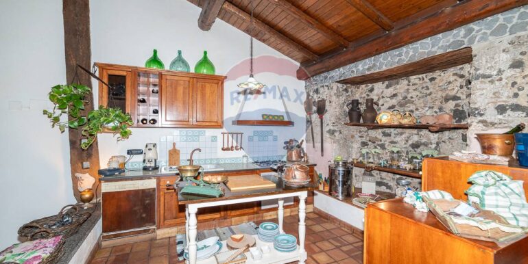 20250305200459-934207-45