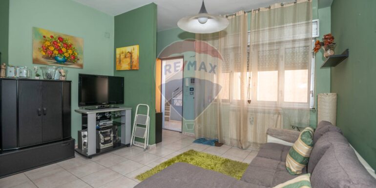 20250312161459-923671-7