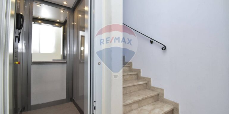 20250324101615-938452-3