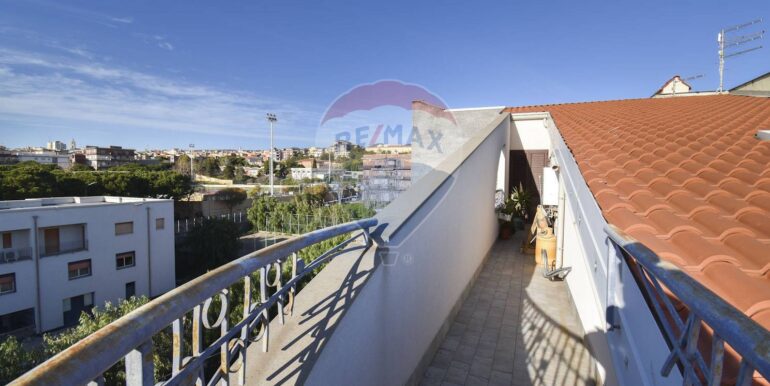 20250324101633-938452-10