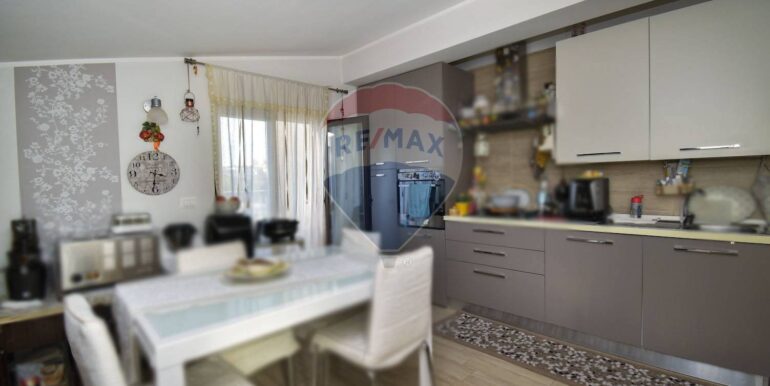 20250324101644-938452-13