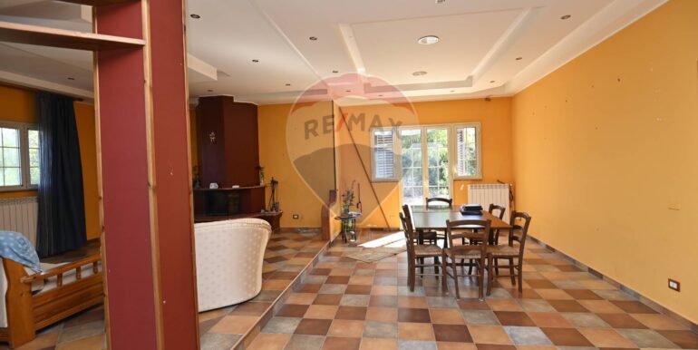 20250325104820-938714-4