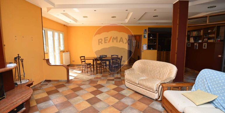 20250325104821-938714-6