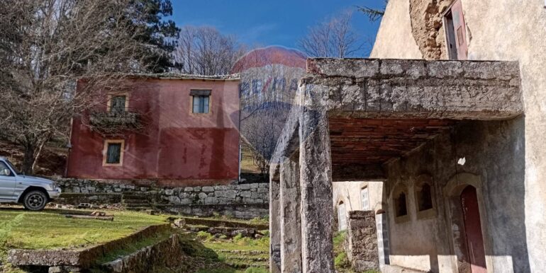 20250401121045-940110-21