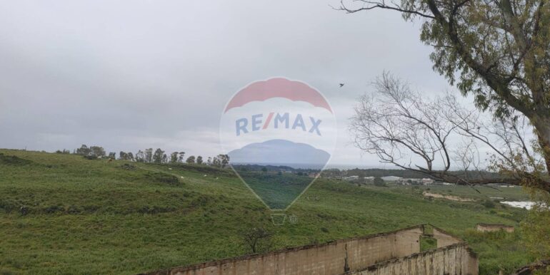 20250401164724-940199-10