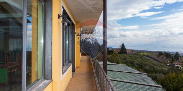 20250401190115-938903-26