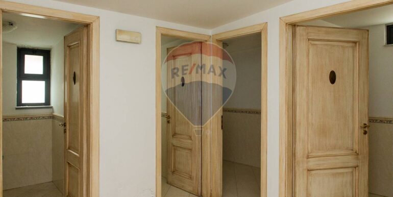 20250401190138-938903-38