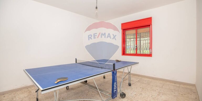 2025040422248-941798-11