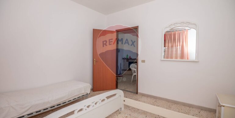 2025040422317-941798-13