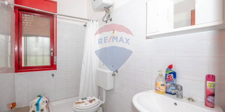 2025040422322-941798-14