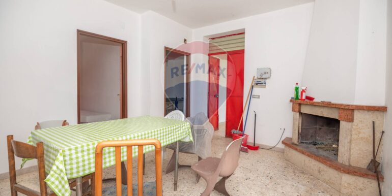 2025040422845-941798-44