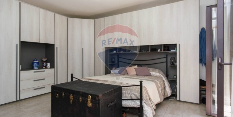 20250407173610-942560-16